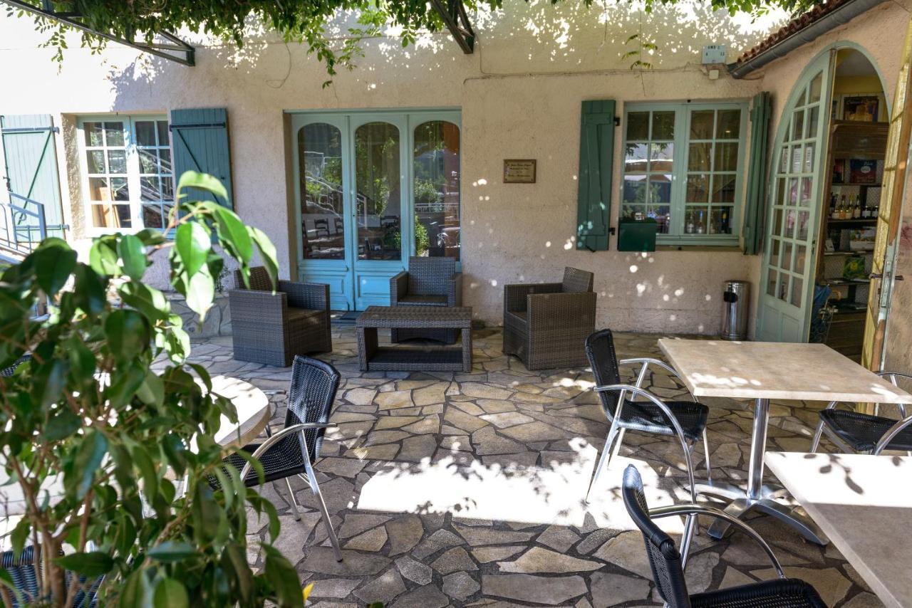 Logis Hotel Restaurant Du Pont Ambialet Exteriör bild