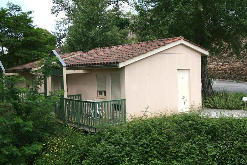 Logis Hotel Restaurant Du Pont Ambialet Exteriör bild